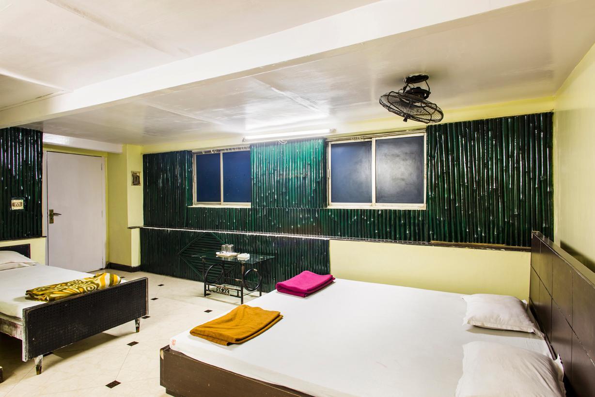 Hotel Samrat Колката Екстериор снимка